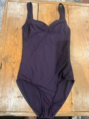 Wear Moi Deep Purple Small Leo